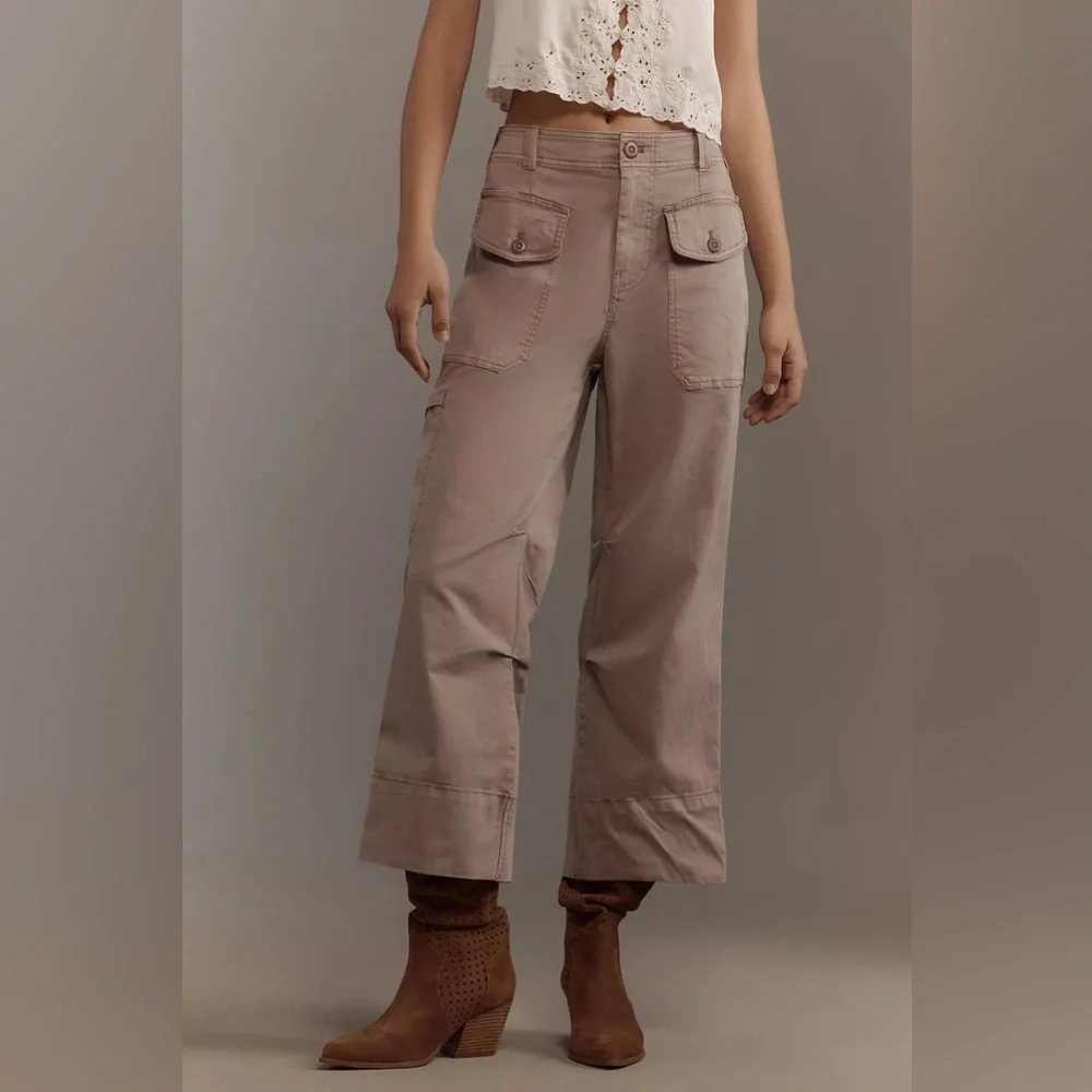 NWT! Anthropologie Pilcro Taupe Cropped Wide-Leg Pants - Size 22W 🅰️